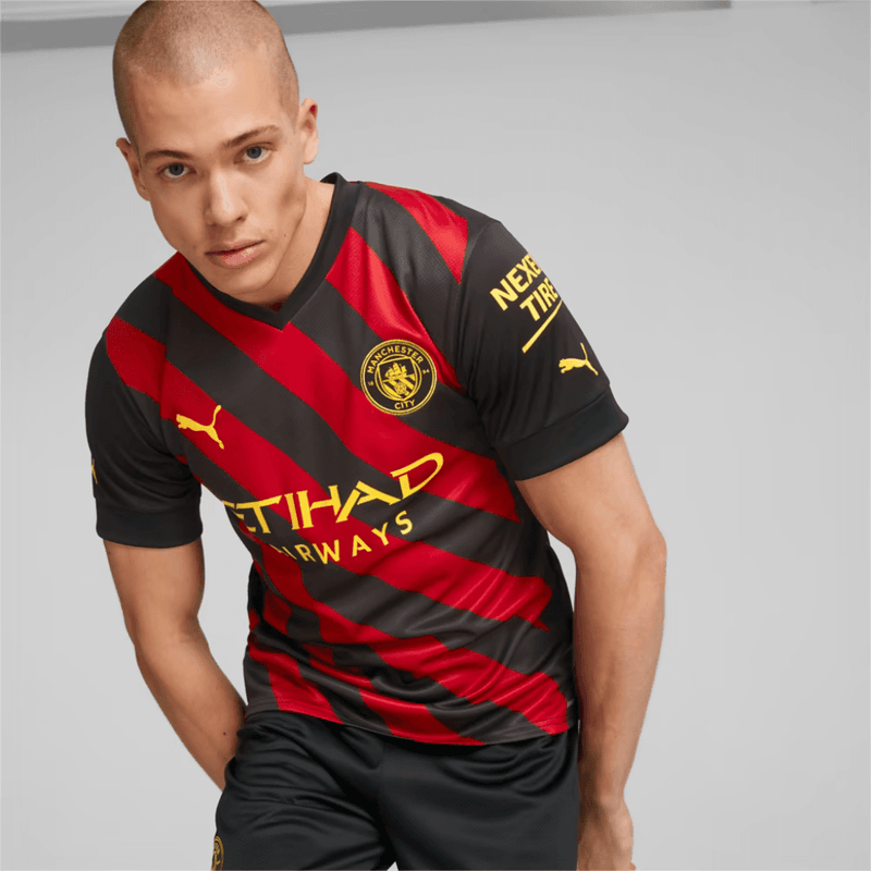 Camisa-Manchester-City-away-ii-2-22-23-2022-torcedor-masculina-puma-vermelha-vermelho-preta-preto-fut-futebol-time-limania