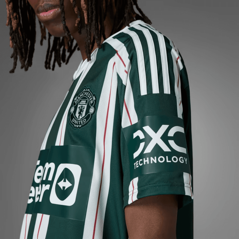 camisa-manchester-united-2-ii-away-23-24-2023-torcedor-adidas-masculina-verde-branco-branca-limania-futebol-champions-league-premier-futebol-camisadetime